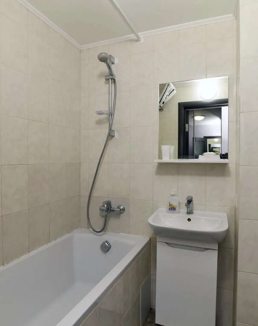 קייב Apartament On Vasylia Lypkivskoho 24 דירה