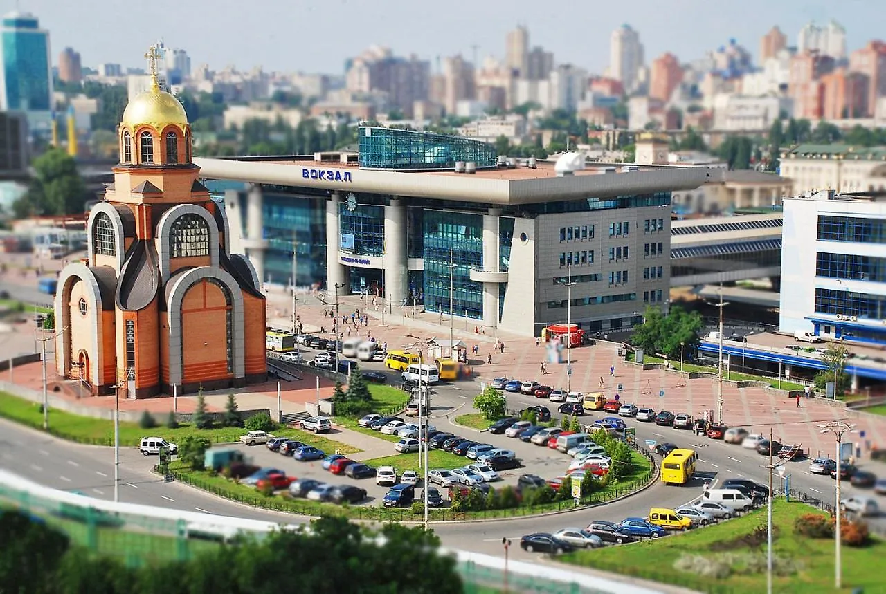 Apartament On Vasylia Lypkivskoho 24 키예프